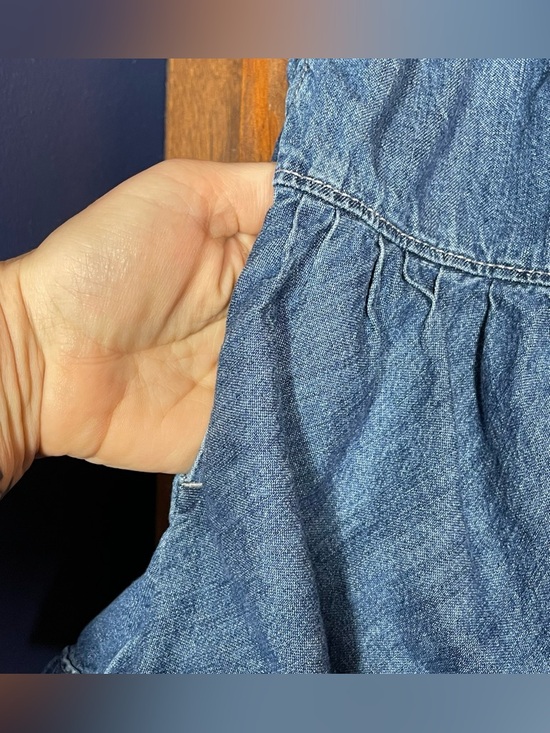 Free People We The Free Fleur Blue Denim Shorts Ruffle Button Boho Festival XL - Picture 5 of 8